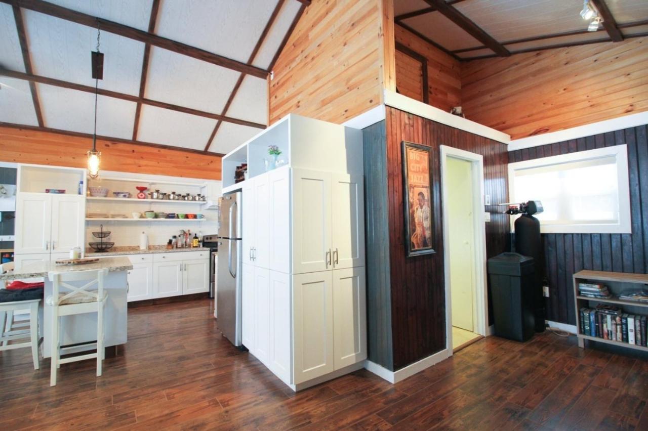 Le Duc On The - Cozy Waterfront Saint-Andre-Avellin
